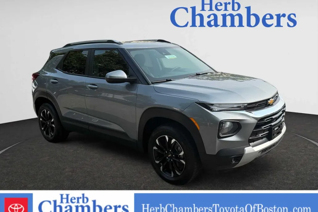 2023 Chevrolet Trailblazer LT photo 1