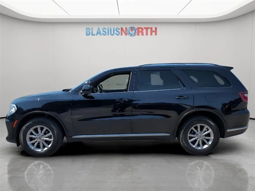 2023 Dodge Durango SXT photo 1