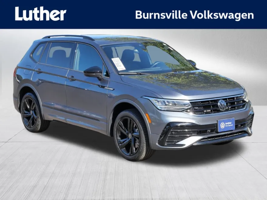 2024 Volkswagen Tiguan SE R-Line Black photo 1