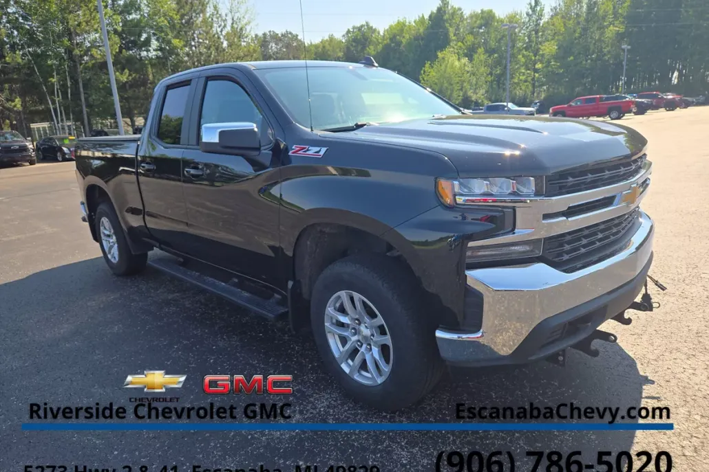 2020 Chevrolet Silverado 1500 LT photo 1