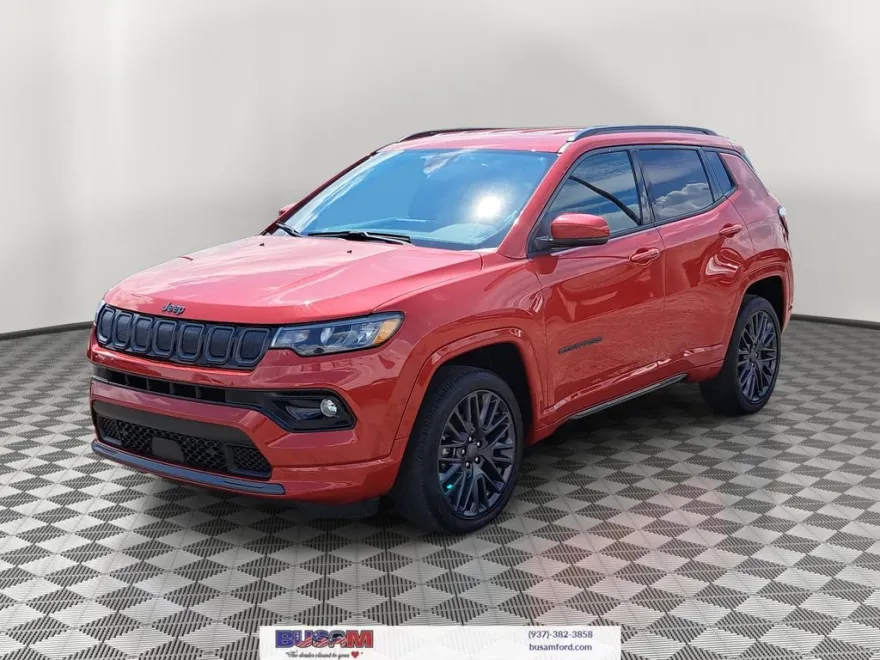 2022 Jeep Compass Limited photo 1
