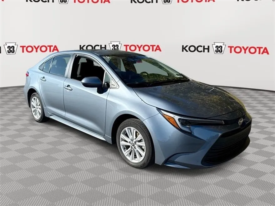 2024 Toyota Corolla Hybrid LE photo 1