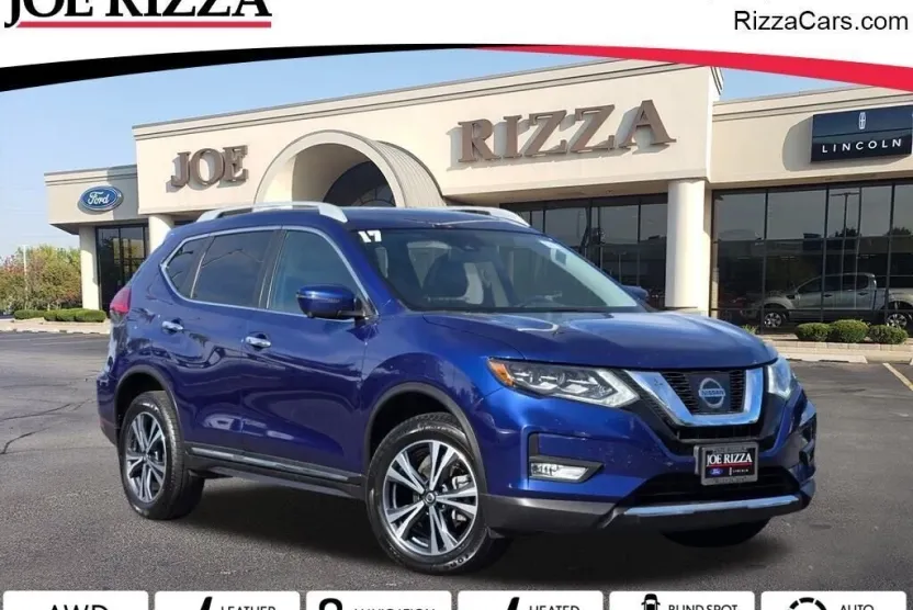 2017 Nissan Rogue SL photo 1