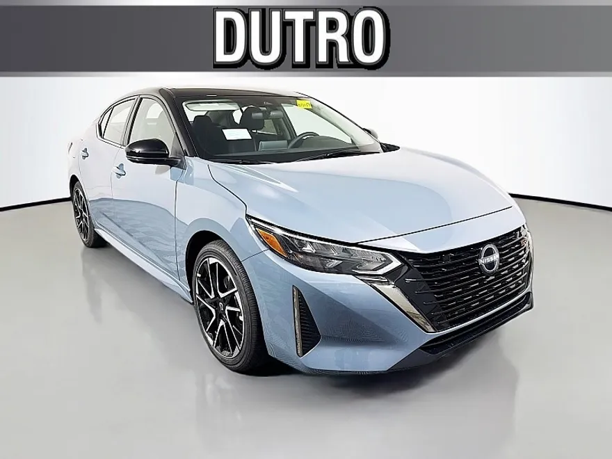 2025 Nissan Sentra SR photo 1