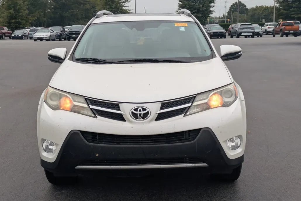 2014 Toyota RAV4 Limited photo 1