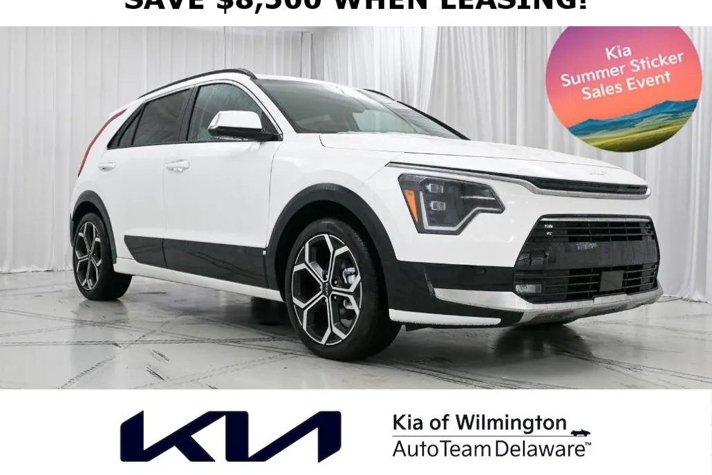 2025 Kia Niro Plug-In Hybrid SX Touring photo 1