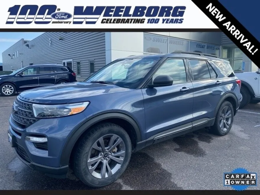 2021 Ford Explorer XLT photo 1