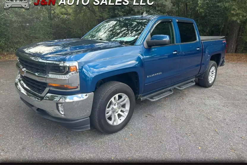 2018 Chevrolet Silverado 1500 photo 1