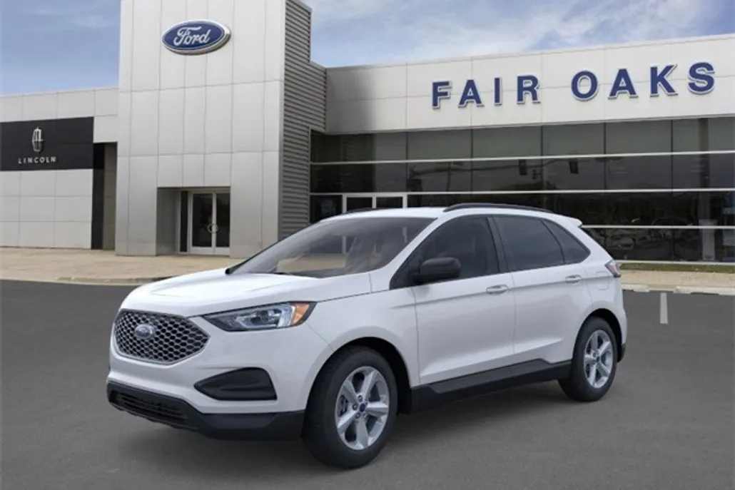 2024 Ford Edge SE photo 1