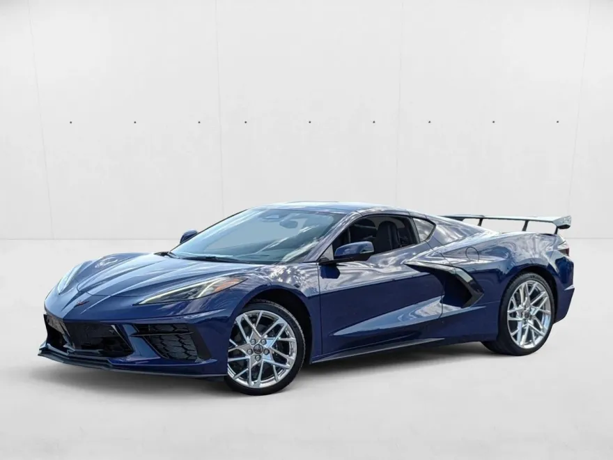 2025 Chevrolet Corvette Stingray 2LT photo 1