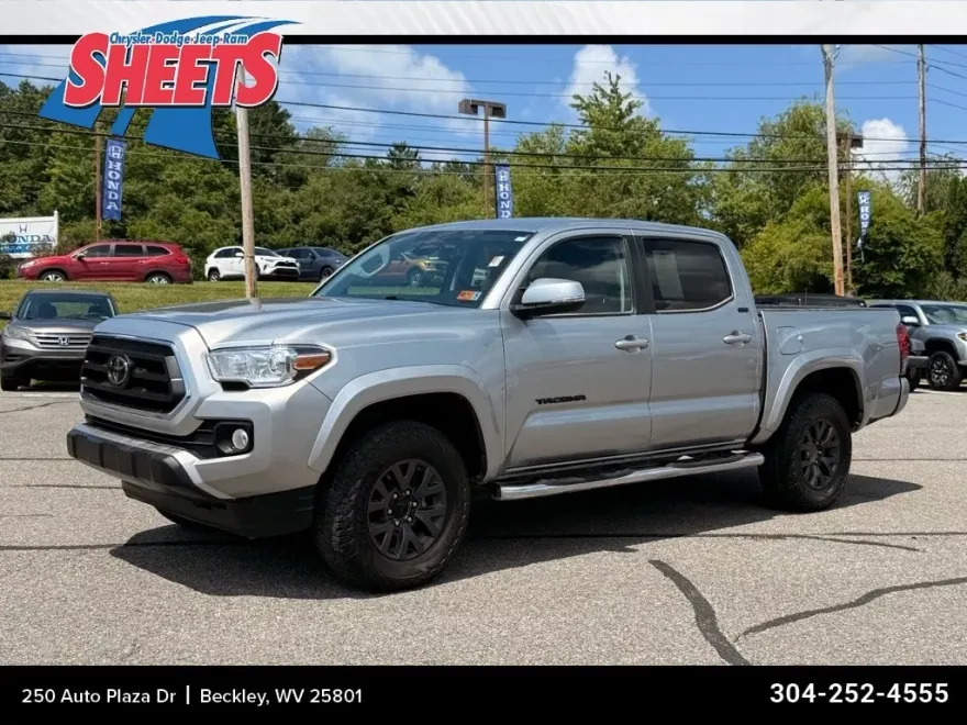 2023 Toyota Tacoma SR5 V6 photo 1