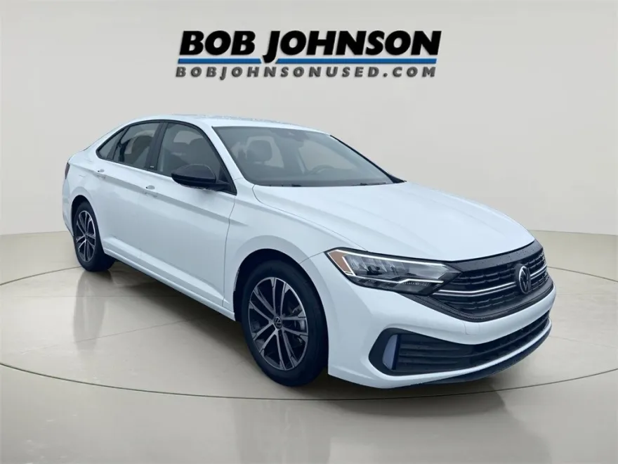 2024 Volkswagen Jetta 1.5T Sport photo 1