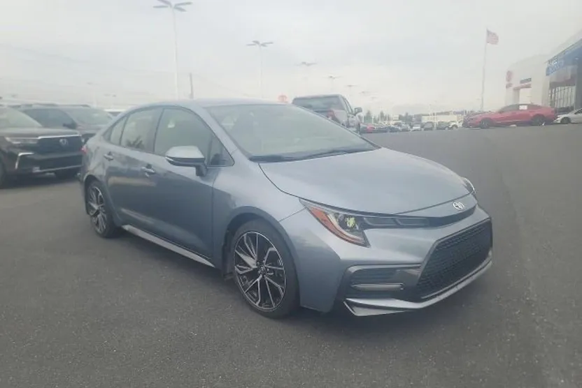 2020 Toyota Corolla SE photo 1