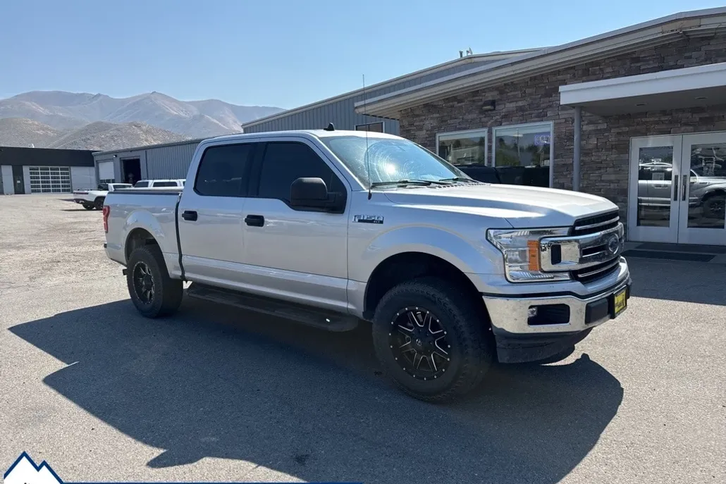 2019 Ford F-150 XLT photo 1