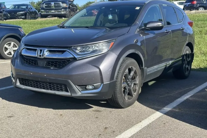 2019 Honda CR-V Touring photo 1