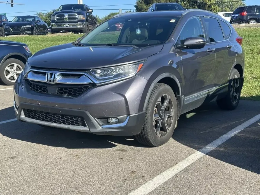 2019 Honda CR-V Touring photo 1