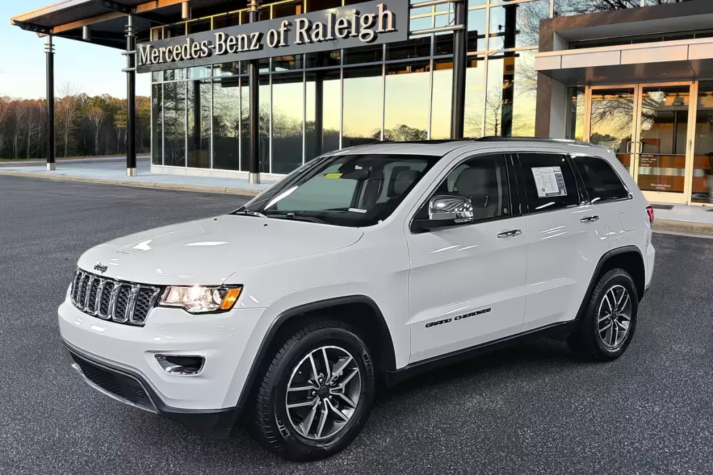 2020 Jeep Grand Cherokee Limited photo 1