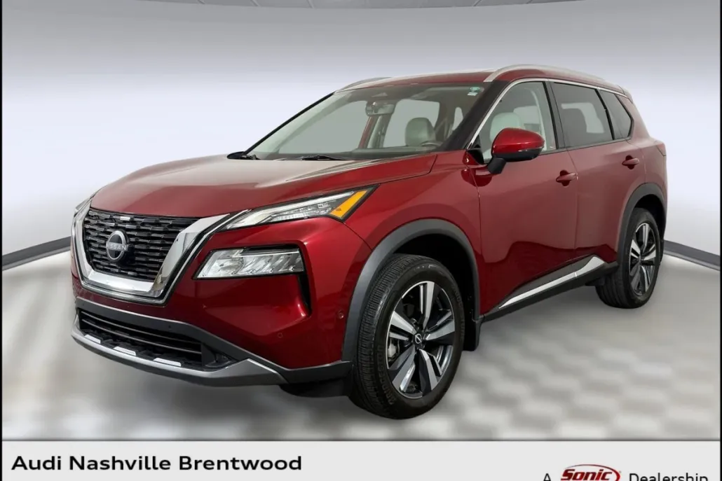 2022 Nissan Rogue SL photo 1