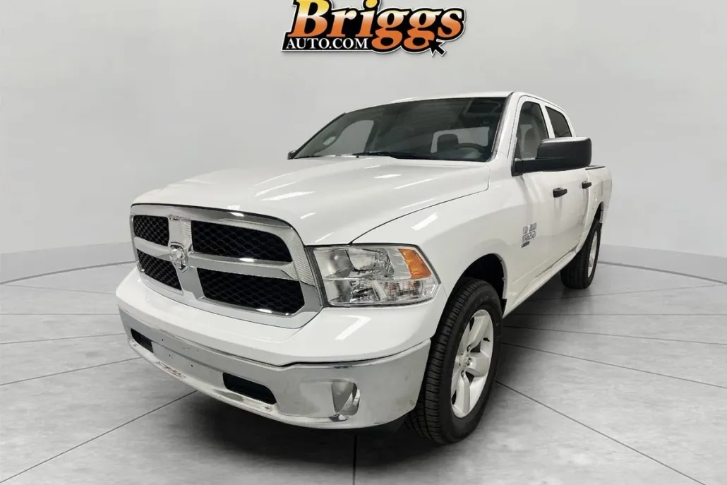 2024 Ram 1500 Classic Tradesman photo 1
