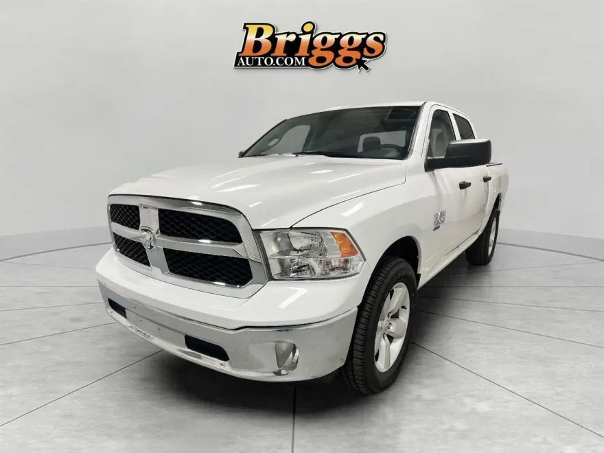 2024 Ram 1500 Classic Tradesman photo 1
