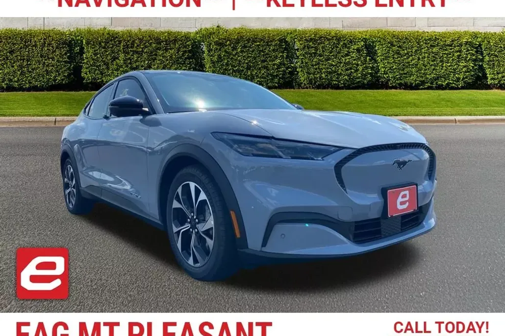 2025 Ford Mustang Mach-E Select photo 1