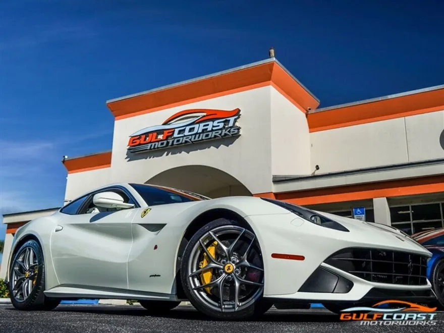 2014 Ferrari F12 photo 1