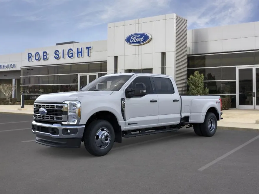 2025 Ford F-350 XLT photo 1