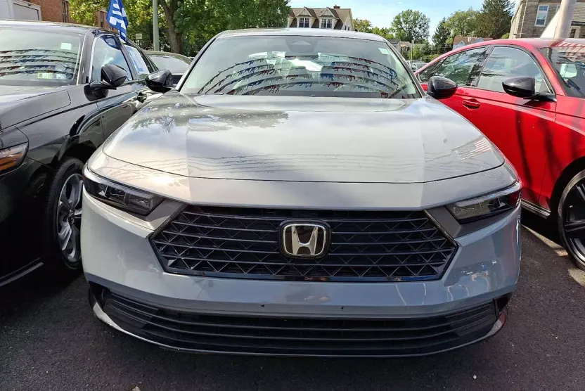 2025 Honda Accord Hybrid Sport-L photo 1