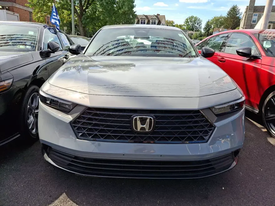 2025 Honda Accord Hybrid Sport-L photo 1
