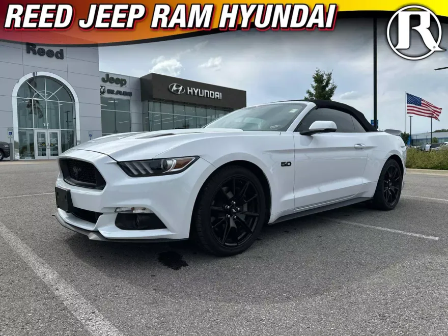 2017 Ford Mustang GT Premium photo 1