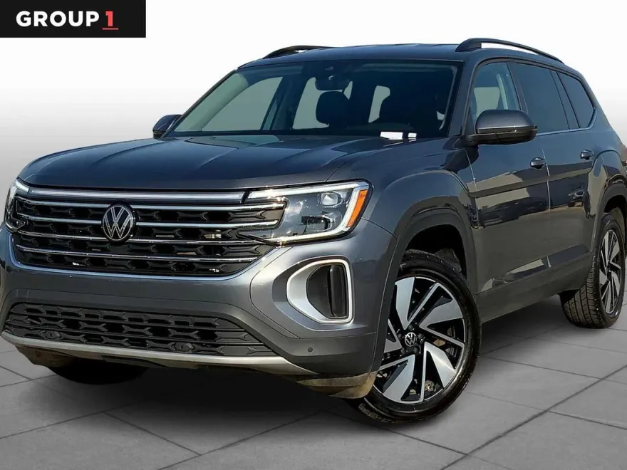 2024 Volkswagen Atlas SE Technology photo 1