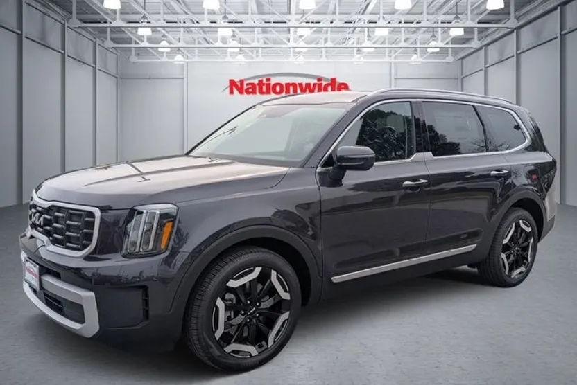 2025 Kia Telluride S photo 1