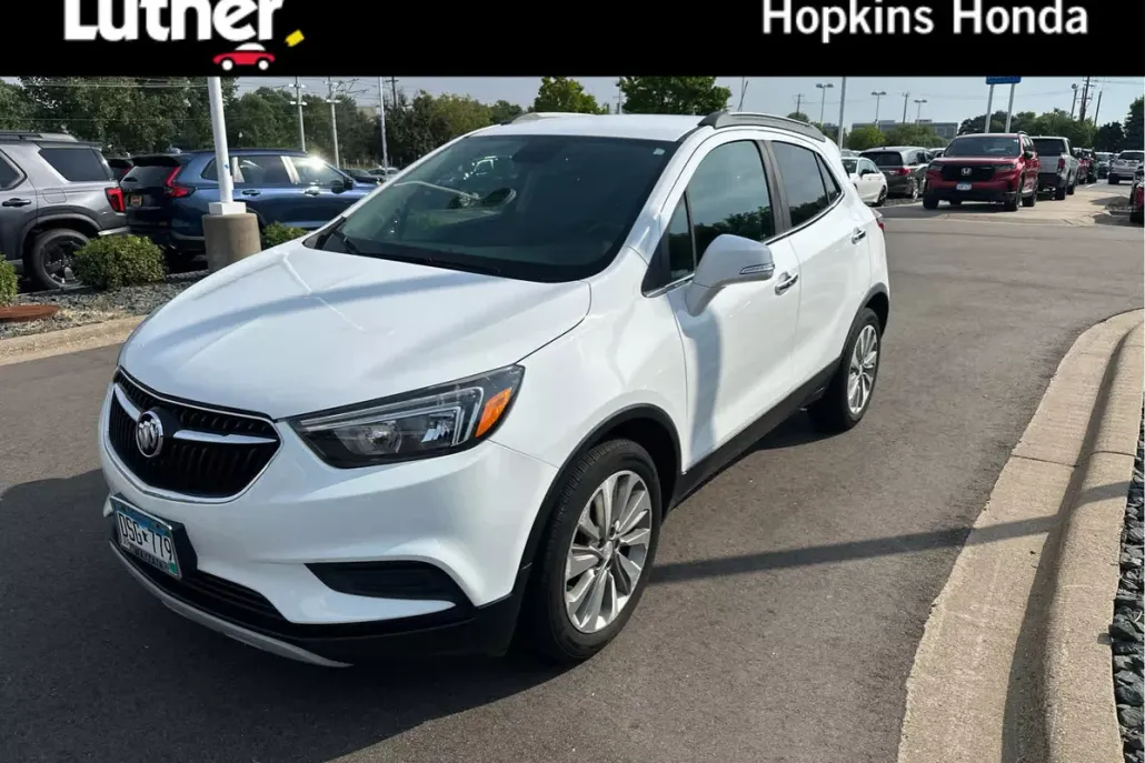 2017 Buick Encore Preferred photo 1