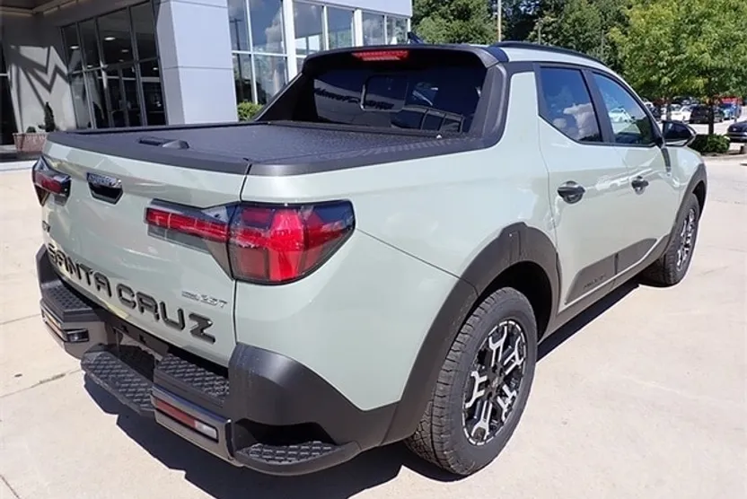 2026 Hyundai Santa Cruz XRT photo 1
