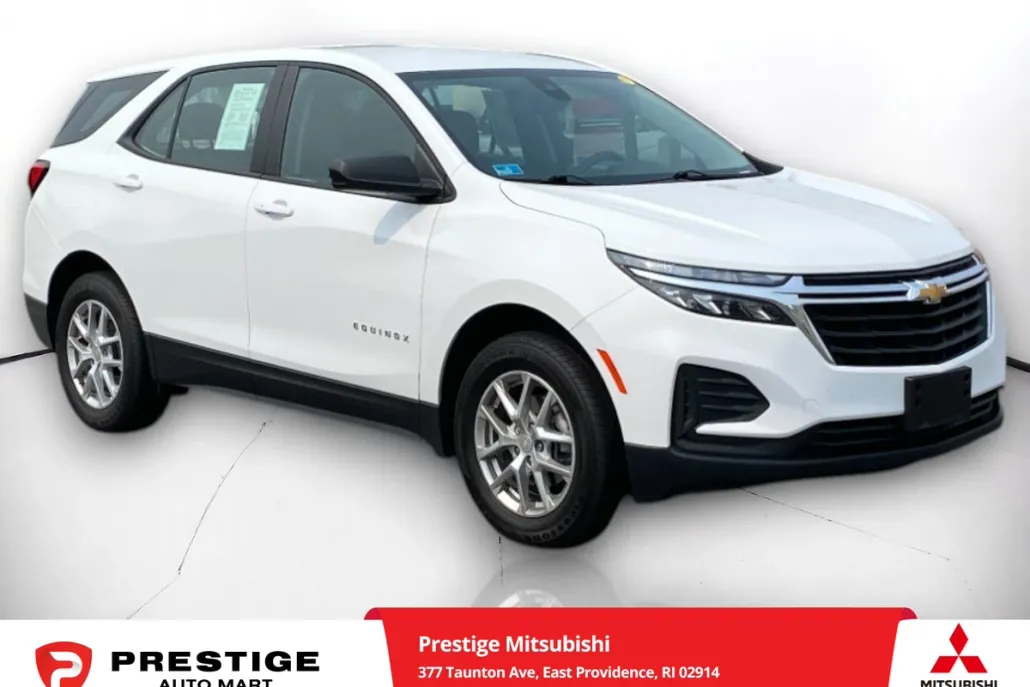 2022 Chevrolet Equinox LS photo 1