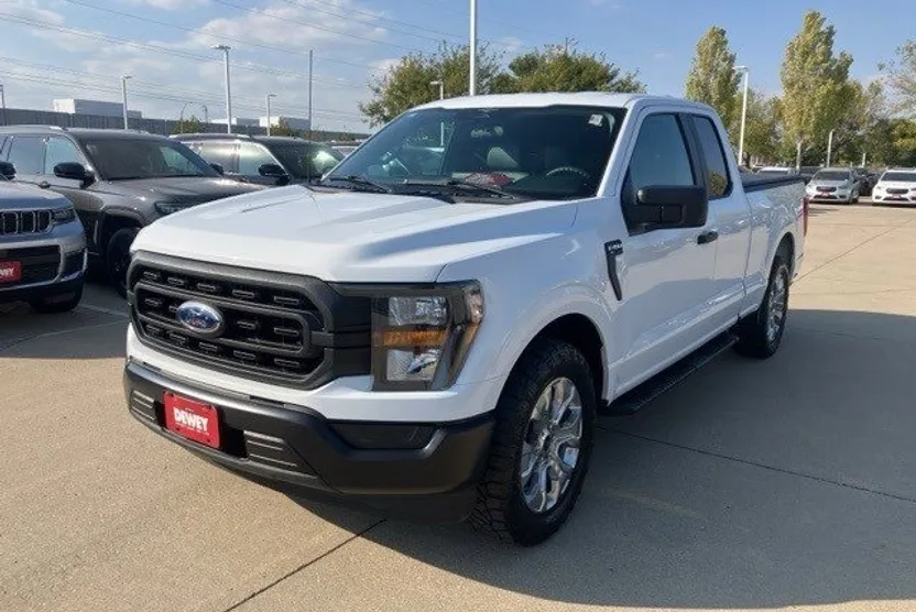 2023 Ford F-150 XL photo 1