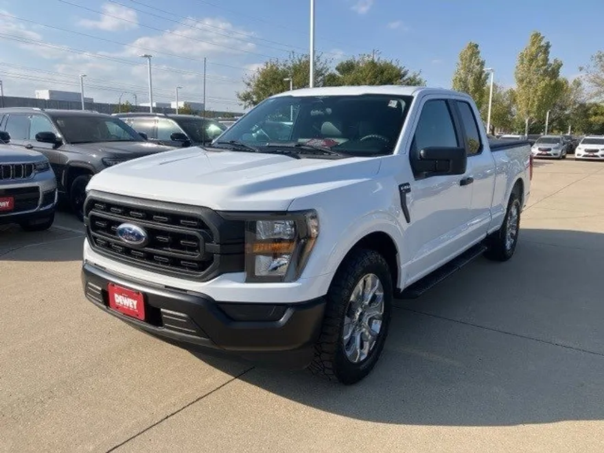 2023 Ford F-150 XL photo 1
