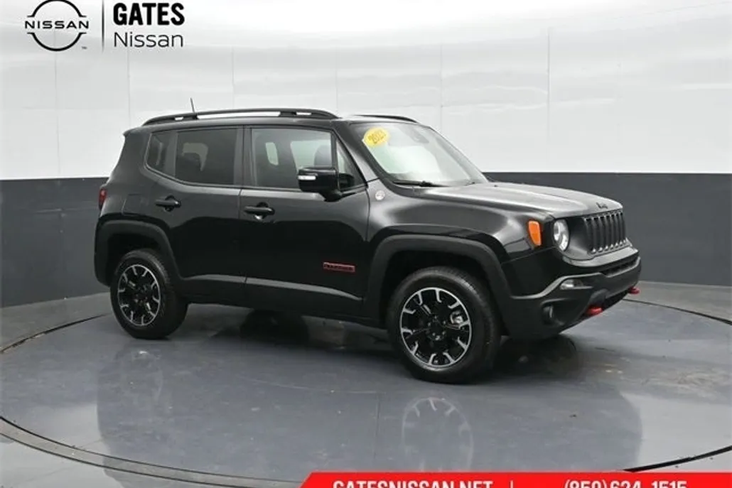 2023 Jeep Renegade Trailhawk photo 1