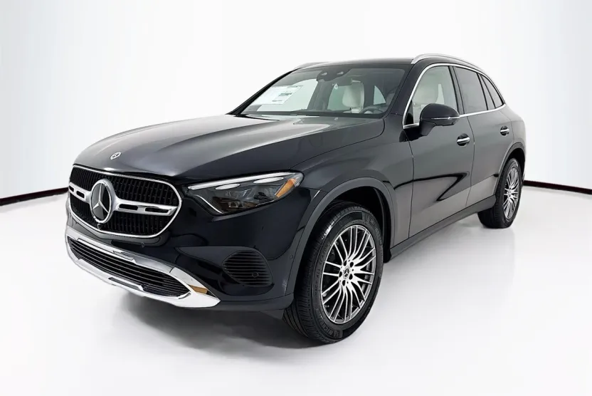 2026 Mercedes Benz GLC 300 photo 1