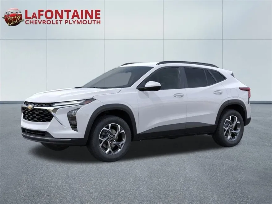 2025 Chevrolet Trax LT photo 1