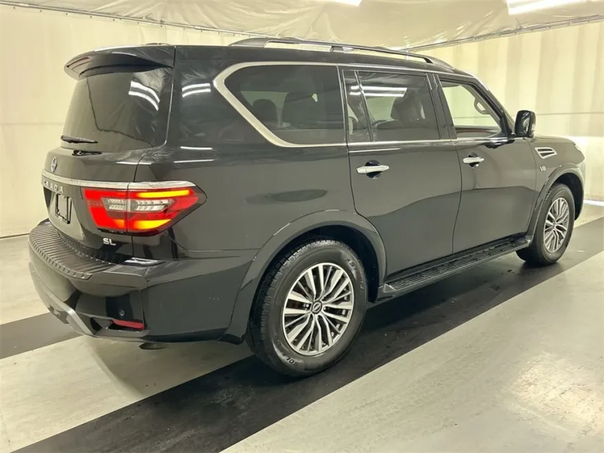 2022 Nissan Armada SL photo 1