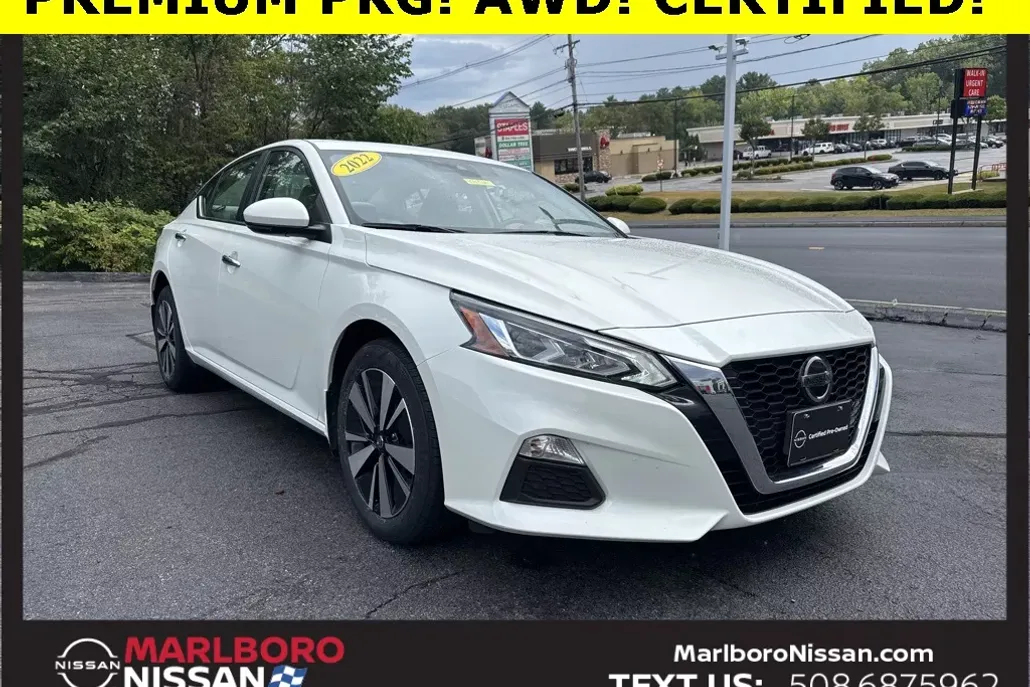 2022 Nissan Altima 2.5 SV photo 1