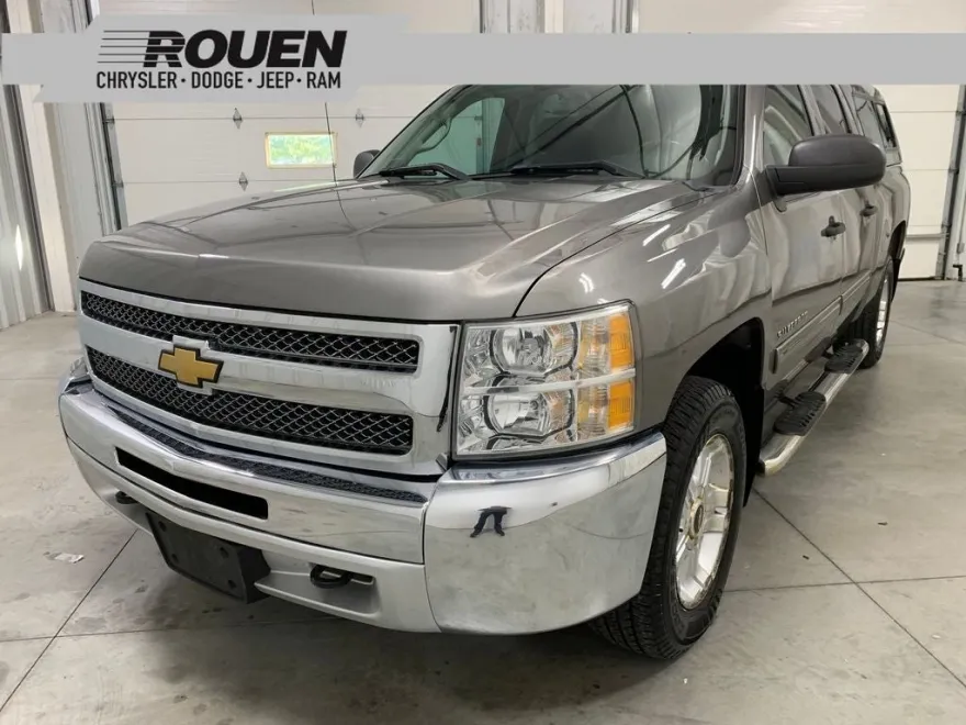 2013 Chevrolet Silverado 1500 LT photo 1