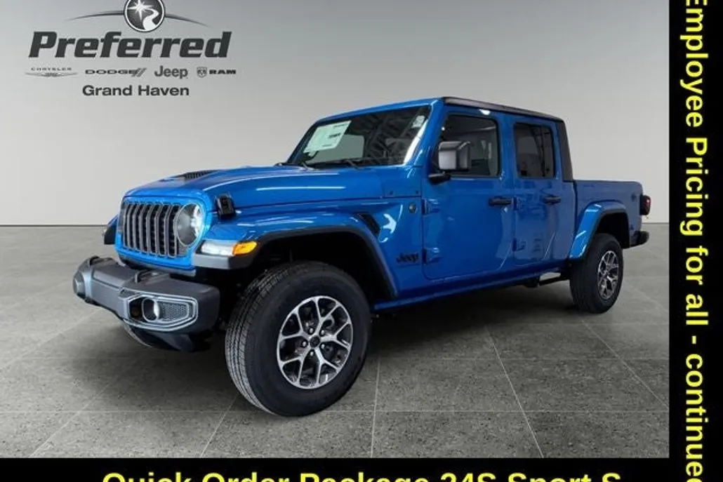 2025 Jeep Gladiator Sport S photo 1