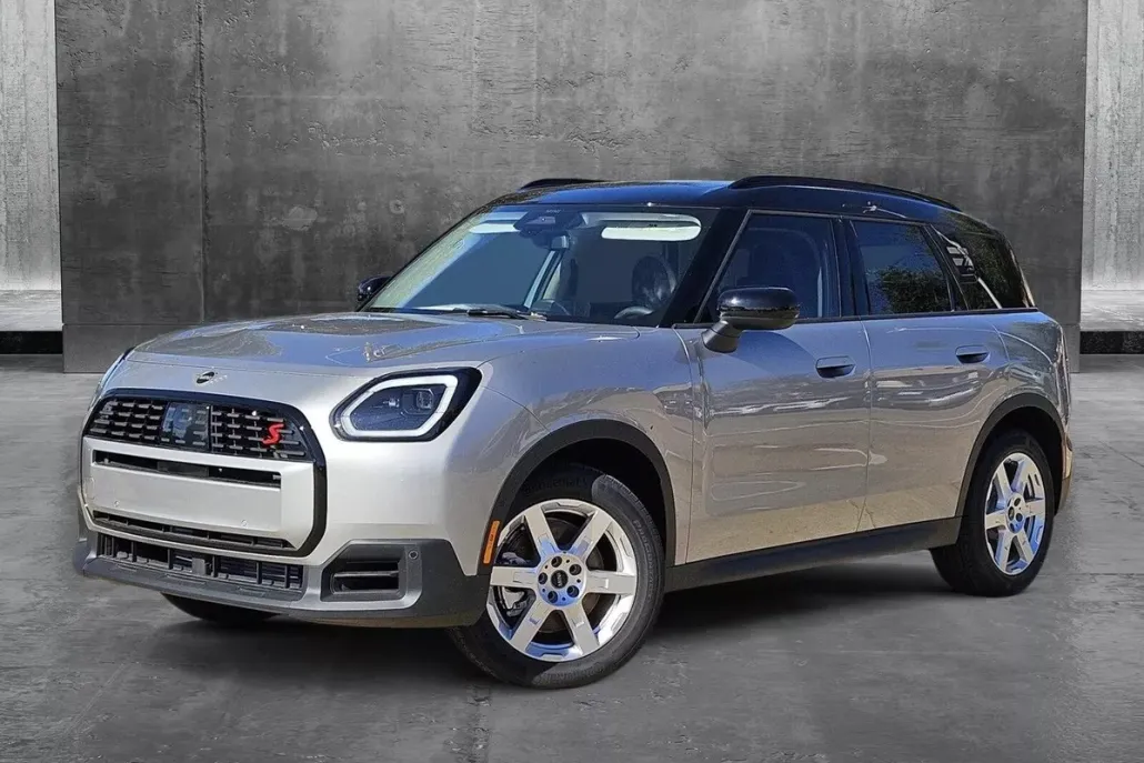 2025 Mini Countryman ALL4 Signature photo 1