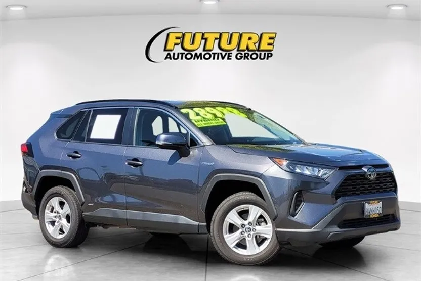2021 Toyota RAV4 Hybrid LE photo 1