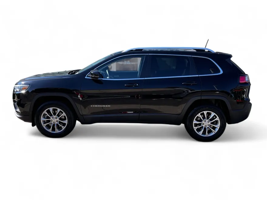 2021 Jeep Cherokee Latitude Lux photo 1