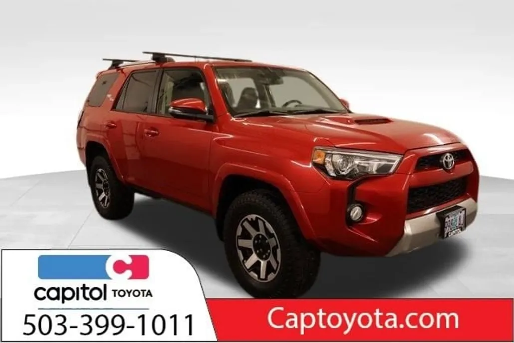 2018 Toyota 4Runner TRD Off-Road Premium photo 1