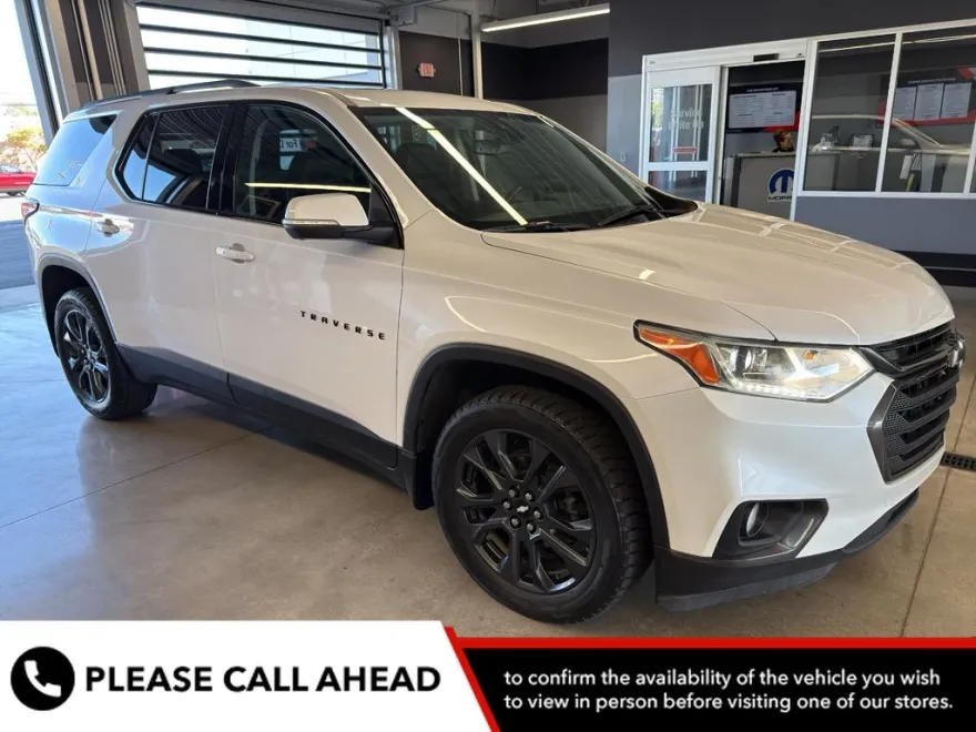2021 Chevrolet Traverse RS photo 1