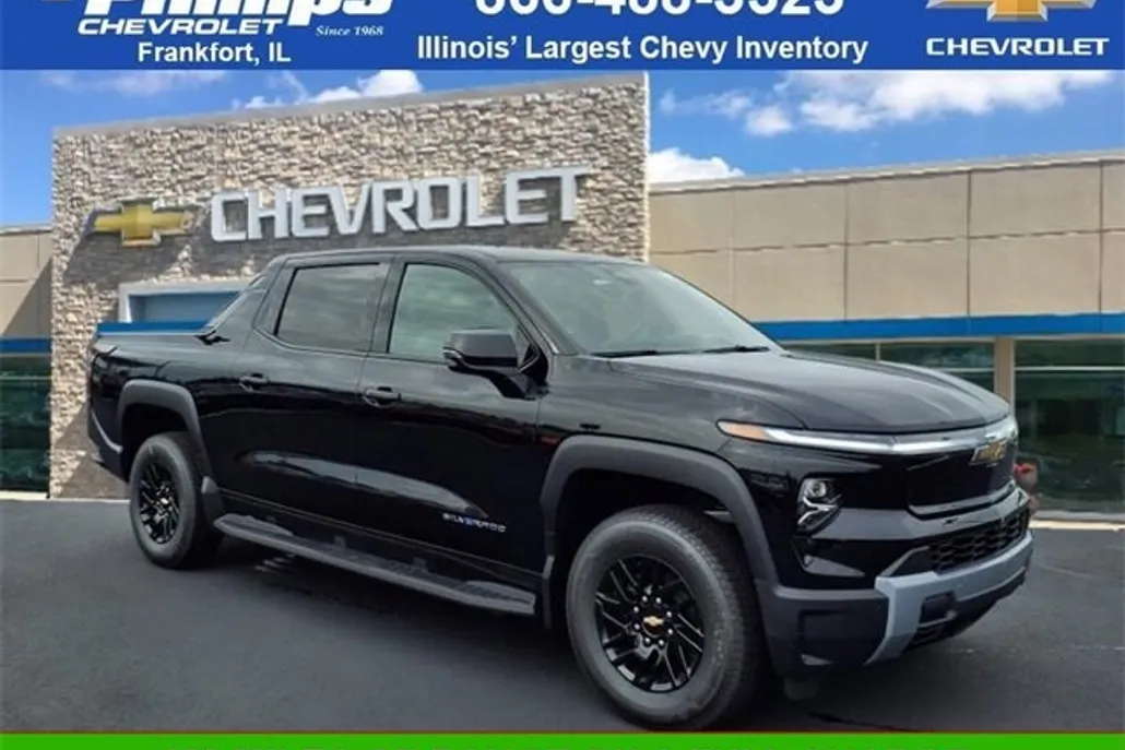 2026 Chevrolet Silverado EV LT photo 1